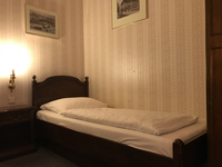 0D006E5A-2600-4A64-AD96-51205478ABB2.jpg